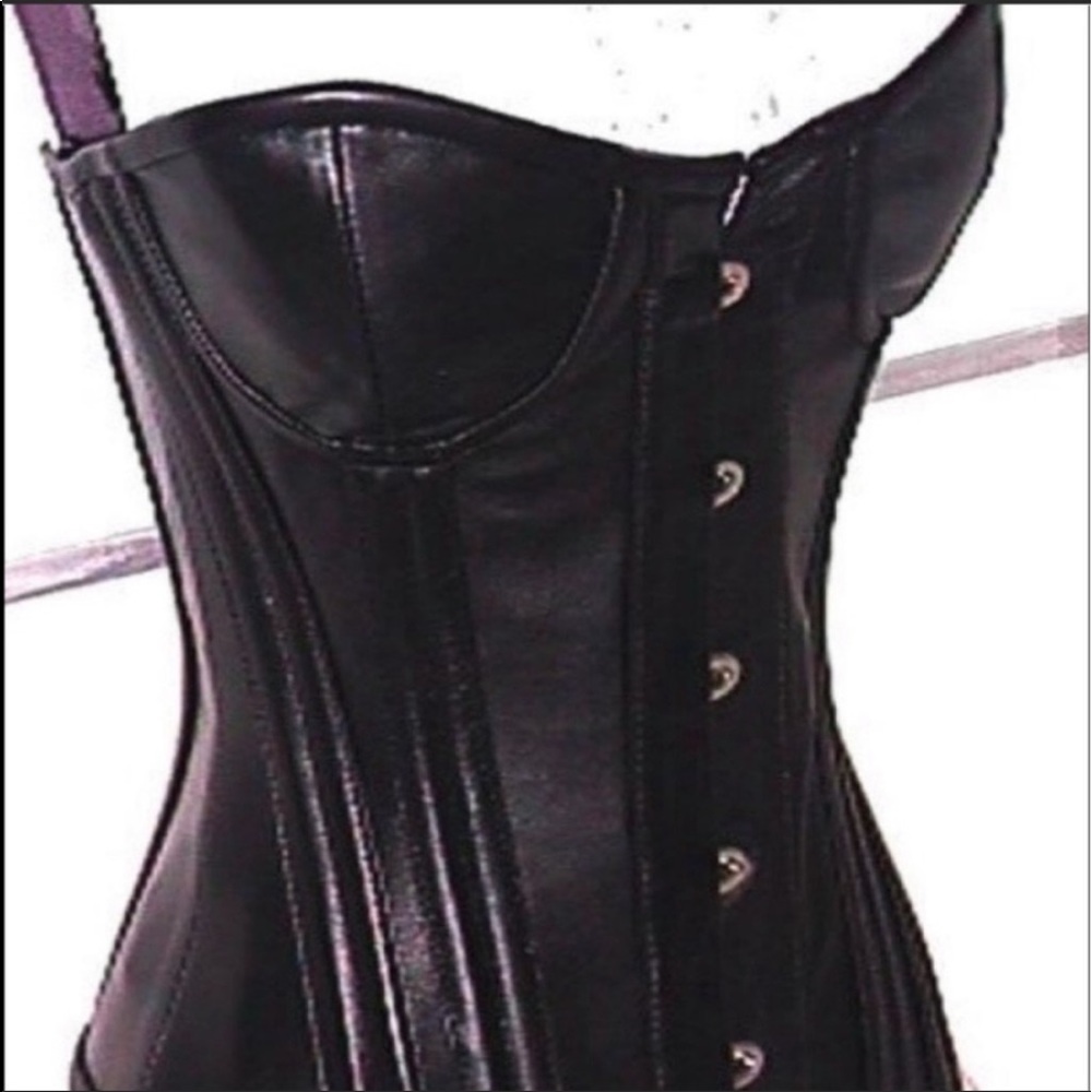 Steel boned leather corset Renn Sca LARP Cosplay